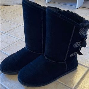 Bearpaw boots